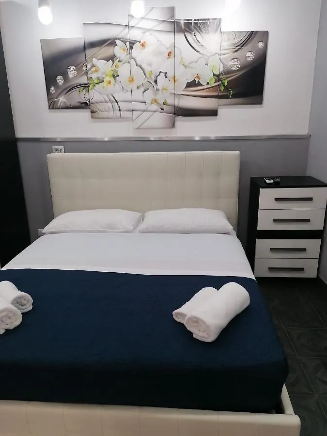 Feriehus Perla Azzurra 1 Villa CTA